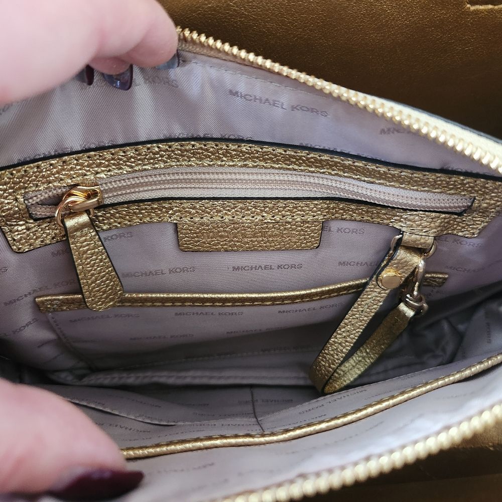 Michael Kors Mercer Gallery Medium Tote Gold Leather‎ - Picture 11 of 15